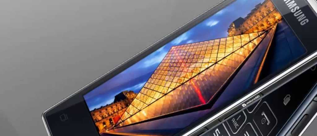 Samsung presenta su nuevo celular "con tapita"