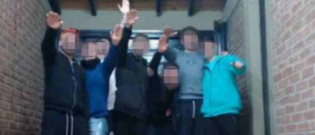 Escándalo nazi en el Martín Zapata: la UNCuyo concientiza