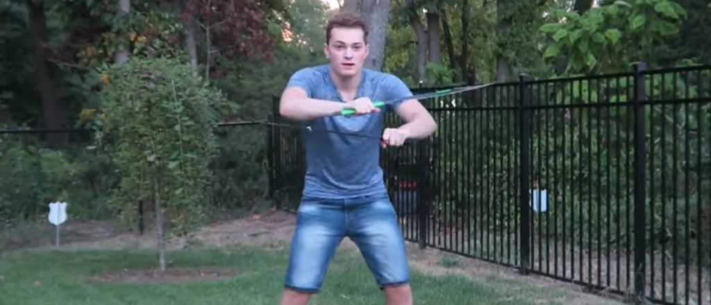 Youtuber quiso hacerse el ninja y tuvo un sangriento accidente