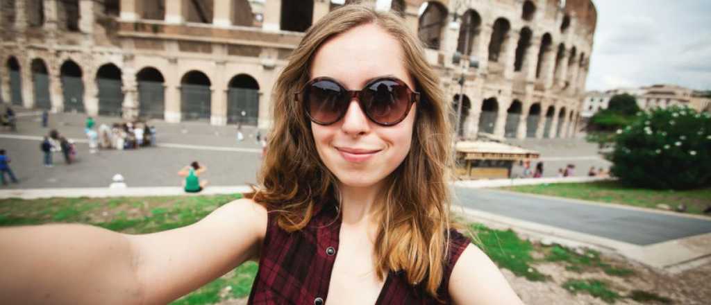 Ahora WhatsApp ofrece flash frontal para sacar selfies