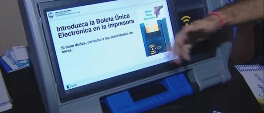 El gobierno apuesta a que Mendoza use la boleta electrónica