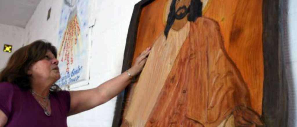 Apareció en Misiones un Cristo que llora sangre