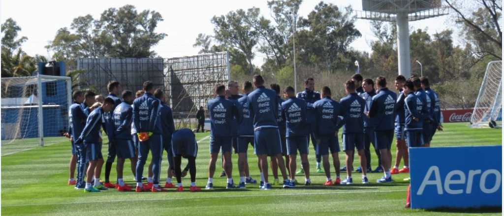 El jueves ante Perú: parte de la Selección ya está en Lima