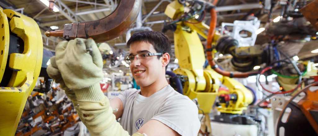 La Argentina tiene los impuestos al trabajo más altos de la región