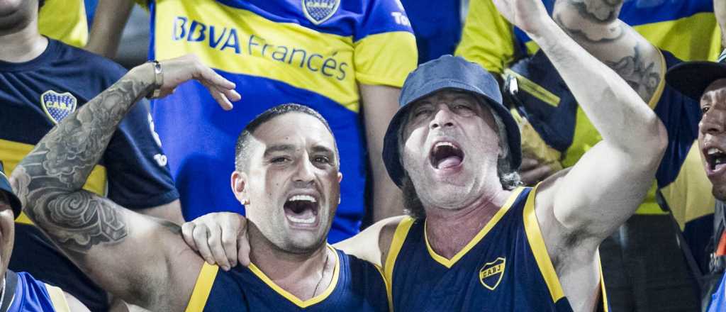 La barra de Boca apret&oacute; a los jugadores y el DT no se hizo cargo