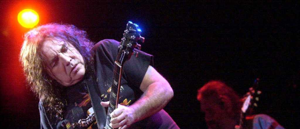 Conmoci&oacute;n en el Chaco: apareci&oacute; el fantasma de Pappo en un bar de la ciudad