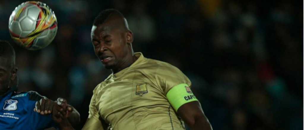 Un futbolista llor&oacute; al pedir perd&oacute;n por golpear a su pareja