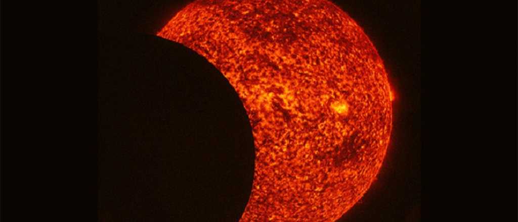 La Nasa mostró un eclipse parcial del Sol